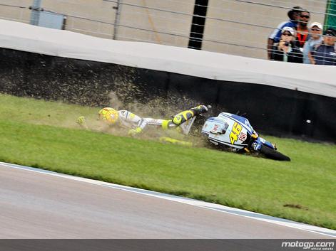 Valentino Rossi Crashes out at Indy MotoGP
