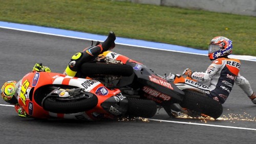 Valentino Rossi and Casey Stoner crash at Jerez